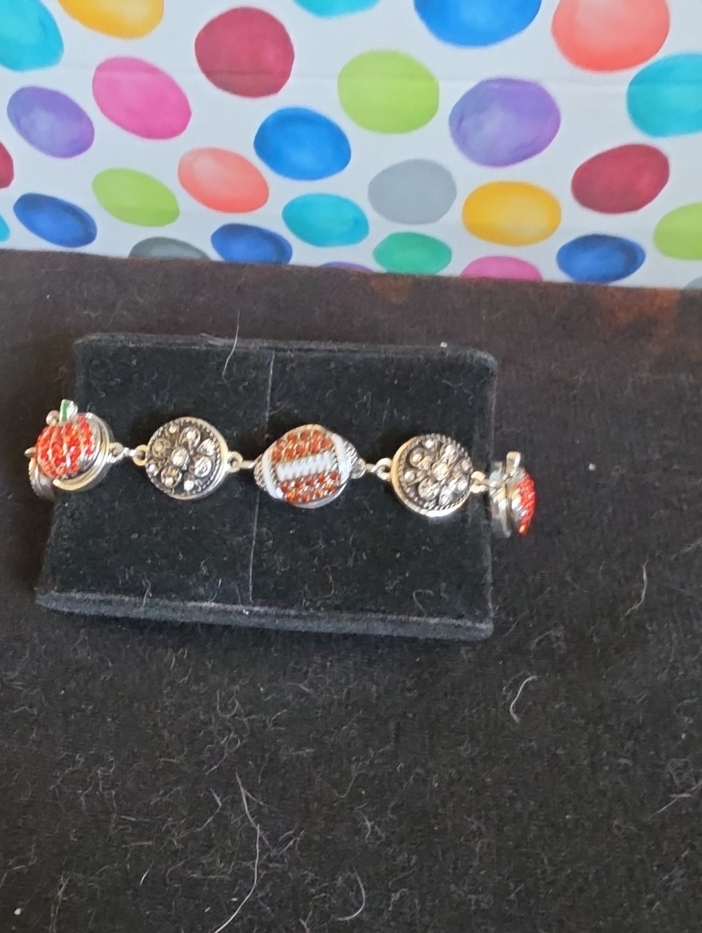 STYLE DOTS Silver-Tone 7 Snap Orange Crystal Football & Pumpkin Charm Bracelet
